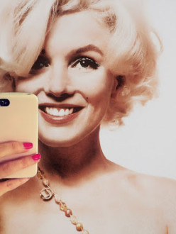 marilyn_monroe_selfie.jpg